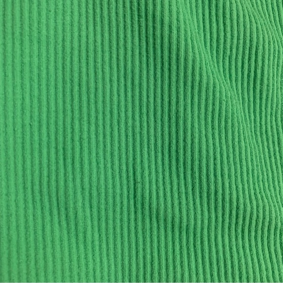 Seamless Tank - Picture 2 of 2